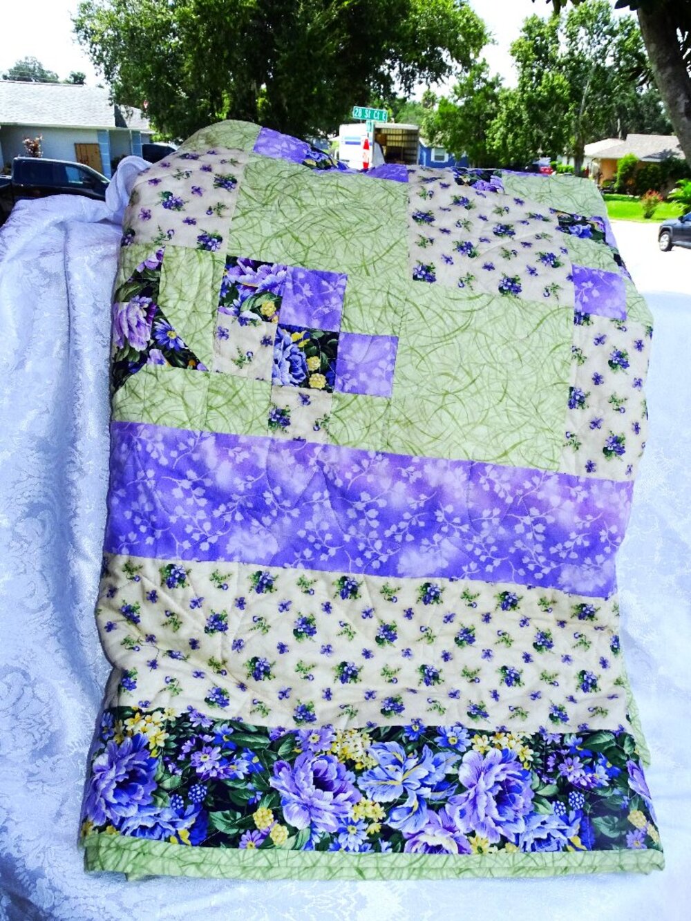 Handmade Quilt Purple, Yellow and Green Floral Excellent Condition 71" x 59"